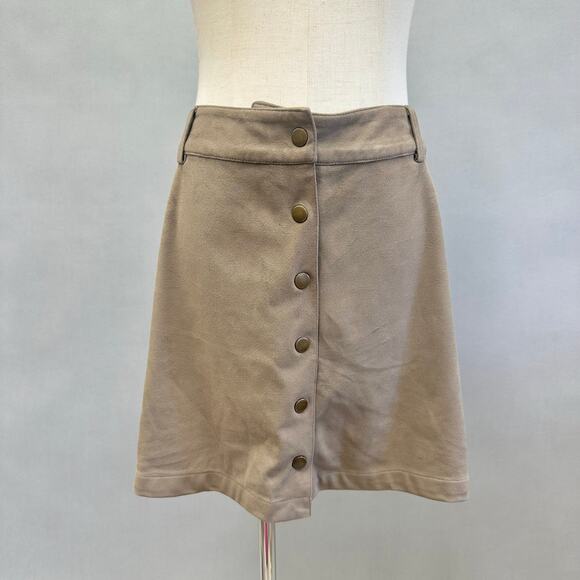 Marine Layer Rosie Faux Suede A-Line Mini Skirt in Birch Size Small - Picture 5 of 15